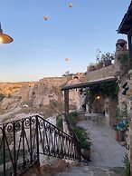 Potamia Cave Suites