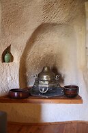 Potamia Cave Suites