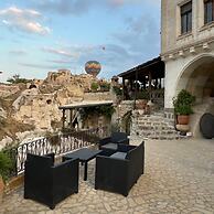 Potamia Cave Suites