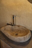 Potamia Cave Suites