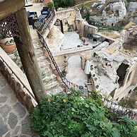 Potamia Cave Suites