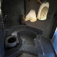 Potamia Cave Suites