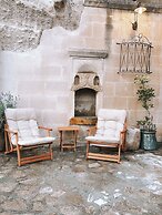 Potamia Cave Suites