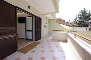 Emar Hotel