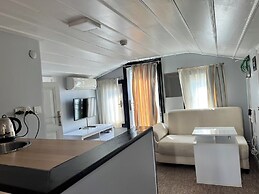 CEMBERLİ HOUSE