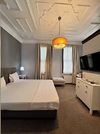 CEMBERLİ HOUSE
