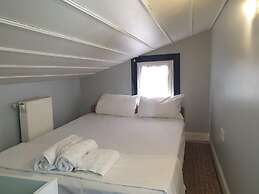 CEMBERLİ HOUSE