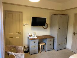 Durdle Door Hotel