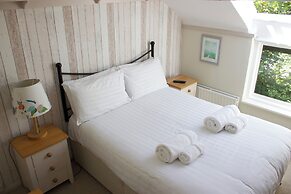 Durdle Door Hotel