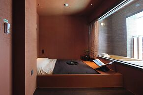 AFTER CHAPTER HOTEL