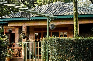 Country lake resort Garuga