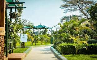 Country lake resort Garuga