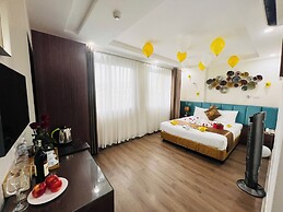 239 Hotel