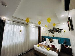 239 Hotel