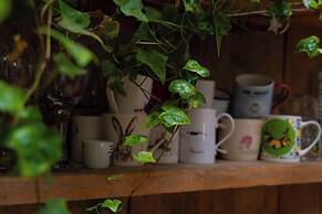 Hapus Hideaway Retreat Site, Sleeps 29
