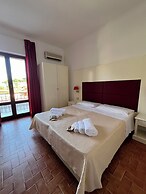TC HOTEL