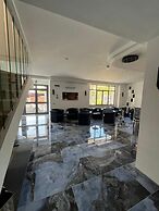 TC HOTEL