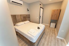 Lacasa Royal Hotel