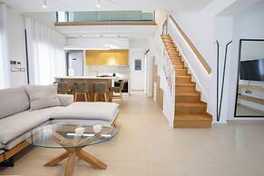Aquamarina Villas