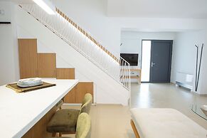 Aquamarina Villas