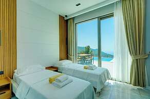 Earth 7 - PLANET LUXURY VILLAS