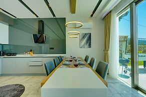 Earth 7 - PLANET LUXURY VILLAS