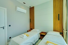 Earth 7 - PLANET LUXURY VILLAS