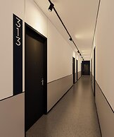 FIERIS IZZY HOTEL