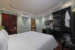 Madelise Central Grand Hotel