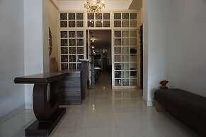 White Pearl - Jabalpur