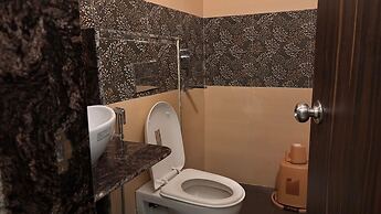 White Pearl - Jabalpur