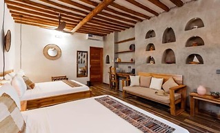 Casa Ananda Boutique Hotel