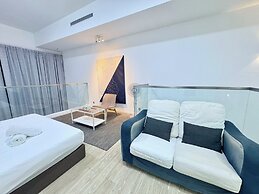 M city ampang KL by Rit