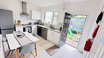 Pengam House