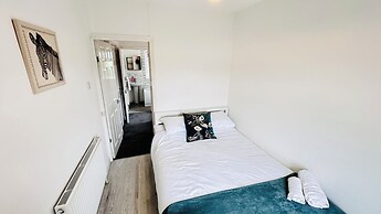 Pengam House