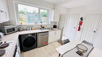 Pengam House