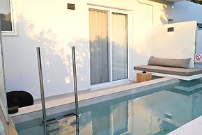 Rhotheon Suites in Ialysos Rhodes