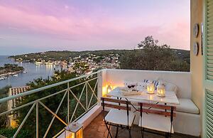 Bay View Bougainvillea Upper