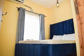 Lux Suites Buxton Point Apartments