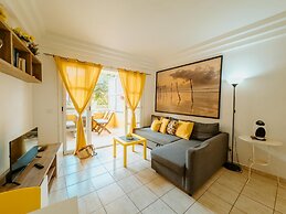 Sunshine by the Ocean 1BR Apartment Costa Adeje