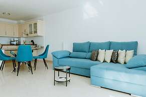 Seaview Splendor 2 Bedroom Modern Comfort