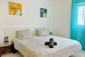 Modern Trendy 1BR Ground Floor Apartment