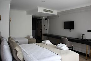 BLESS YOU HOTEL