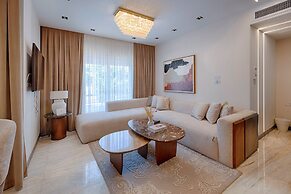 Vesta - Luxury Villa - 3BR - CFC I
