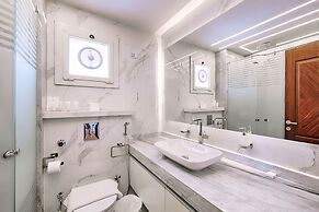 Vesta - Luxury Villa - 3BR - CFC I