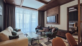 Grey Hotel