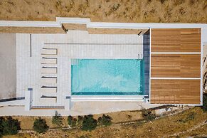 Morfes Luxury Apartments