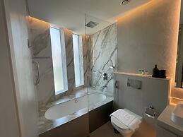 Dubai Marina Walk Gem Modern Apartments
