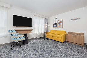 Hampton Inn & Suites Little Rock Airport
