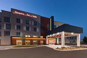 Hampton Inn & Suites Little Rock Airport